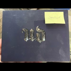 Urban Decay The Vice Palette